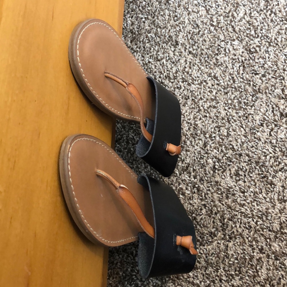 Flip flops - Picture 3 of 4